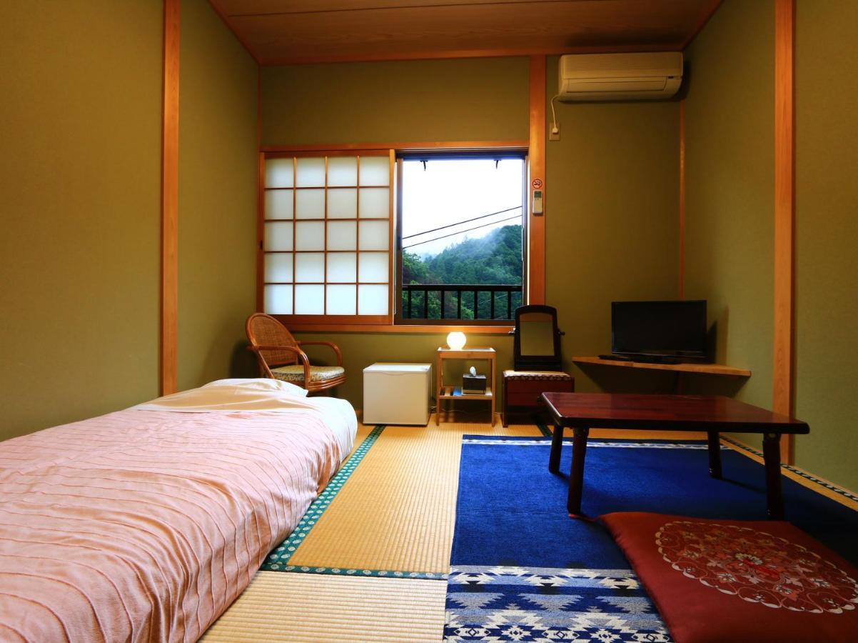 Miyoshino Sakuraan Guest house