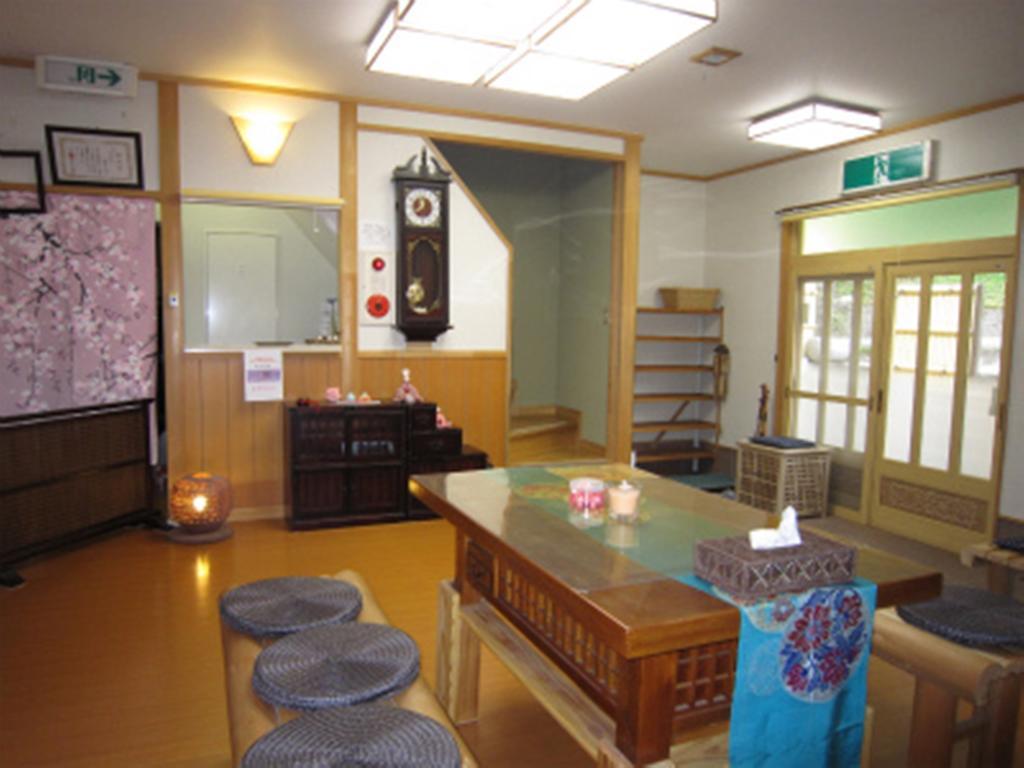 Miyoshino Sakuraan Guest house *