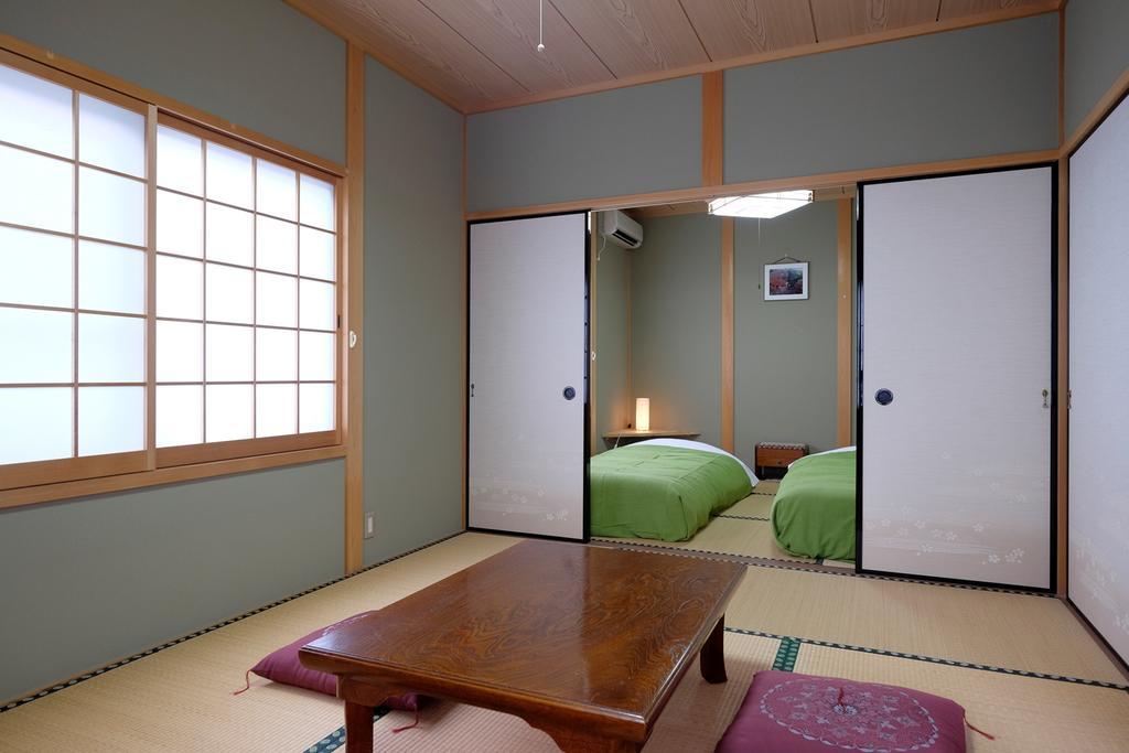 Miyoshino Sakuraan Guest house *