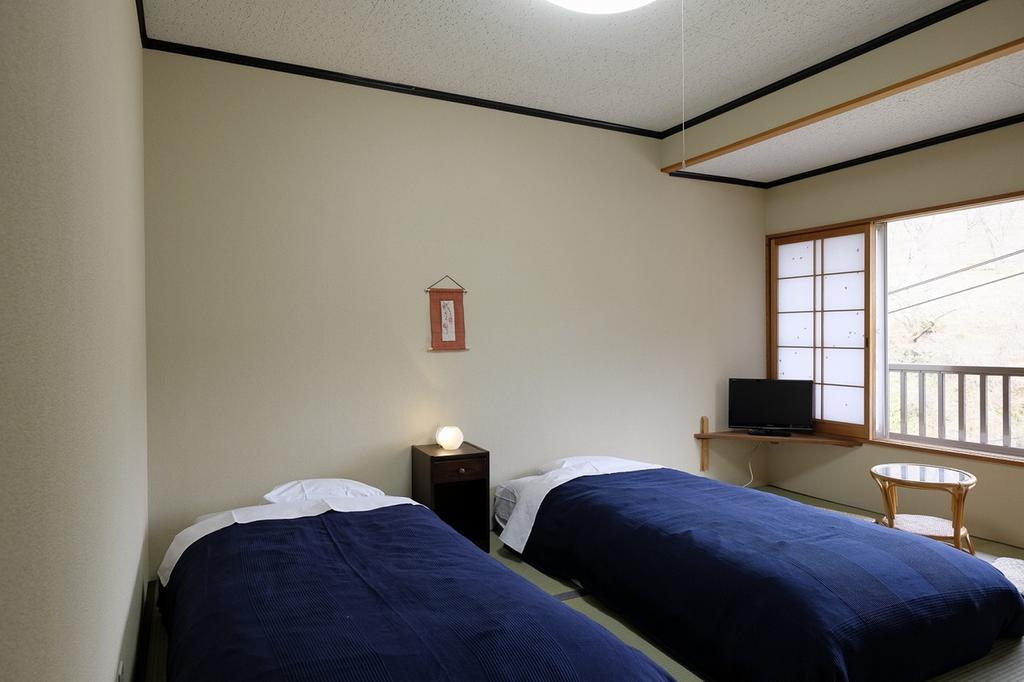 Miyoshino Sakuraan Guest house *
